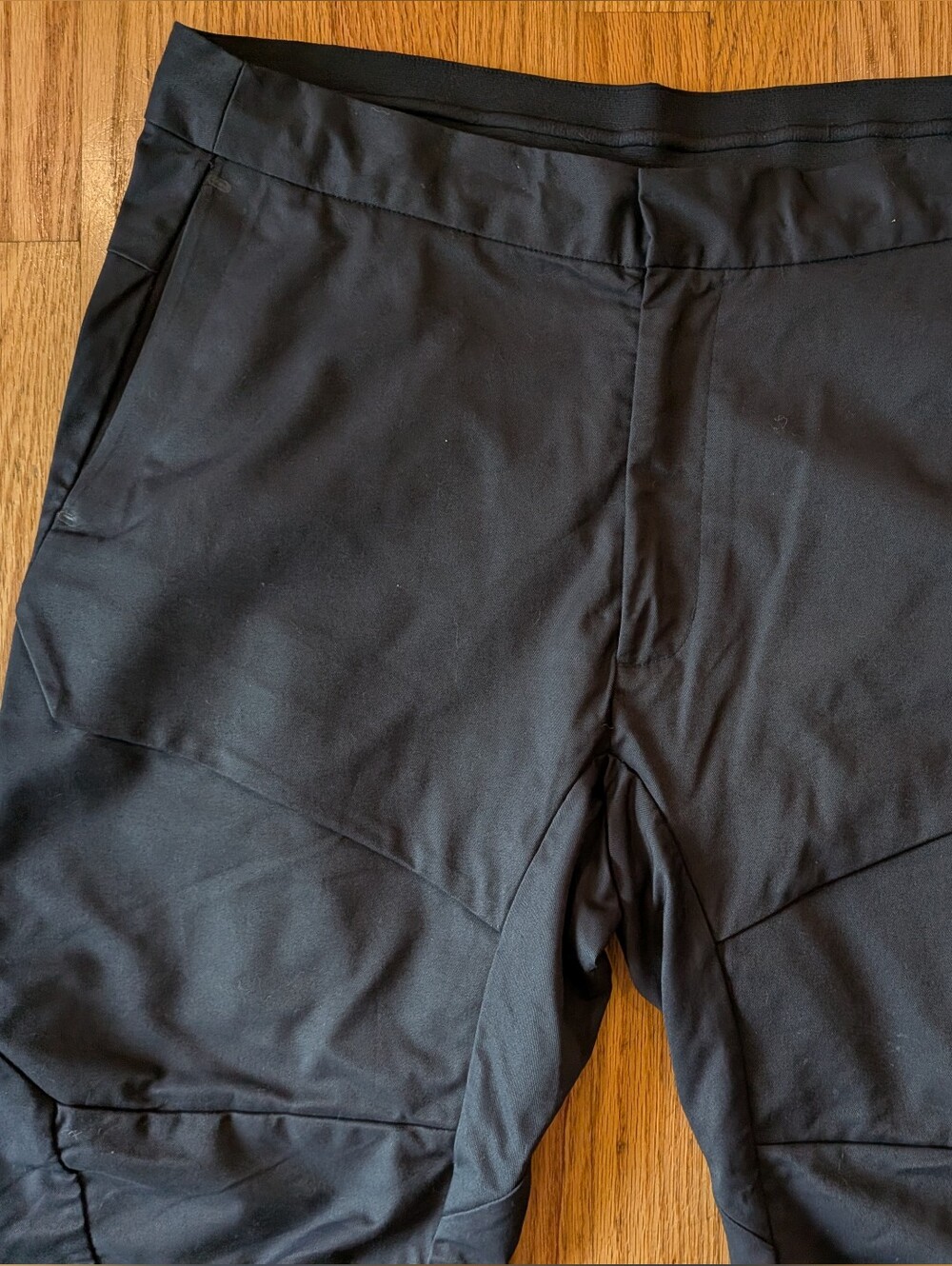 Nike Tech Black Pants. Ripstop Material, J Leg Cut, Multiple Pockets - Picture 4 of 5